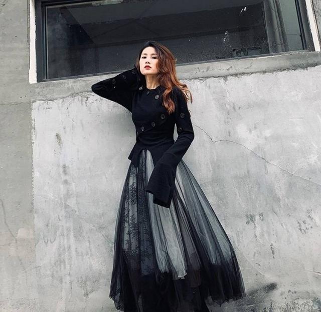 ロングスカート チュールスカート 秋冬スカート スカート コーデ ボトムス 10代 代 30代 40代 黒 個性的 おしゃれ 秋 冬 ロング丈 の通販はau Pay マーケット Marmelo Sunnyday