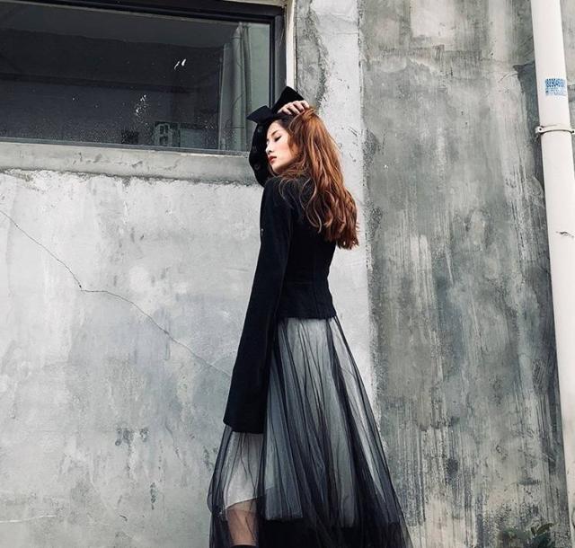 ロングスカート チュールスカート 秋冬スカート スカート コーデ ボトムス 10代 代 30代 40代 黒 個性的 おしゃれ 秋 冬 ロング丈 の通販はau Pay マーケット Marmelo Sunnyday