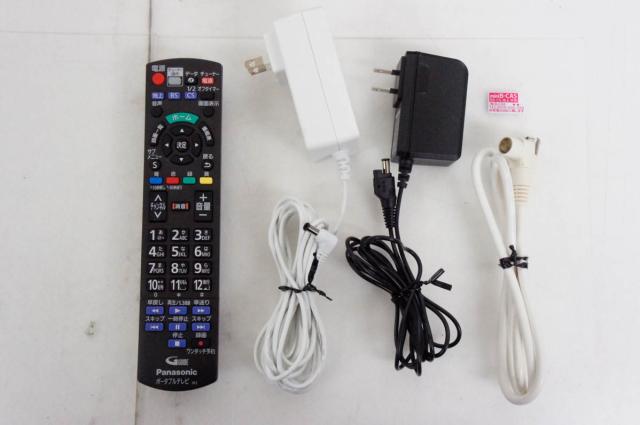 中古】Panasonicパナソニック 24型ポータブルテレビ UN-24F6D