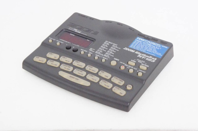 【中古】ZOOMズーム リズムマシン RythmTrak RT-123の通販は