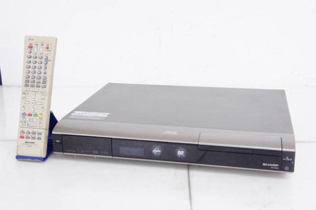 【中古】SHARPシャープ AQUOS 地上・BS・110度CSデジタルチューナー内蔵 ハイビジョンレコーダー DV-AC82 HDD250GB DVDレコーダー