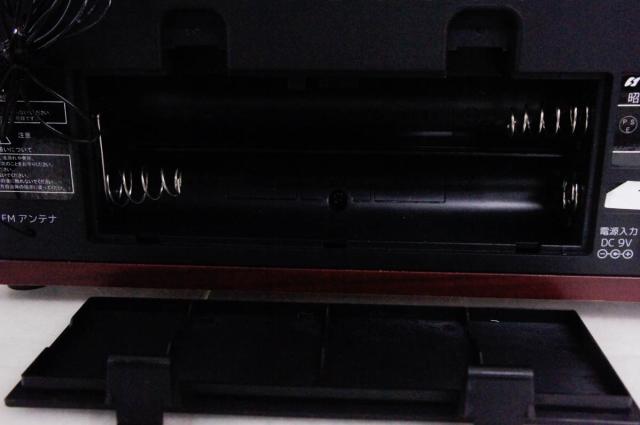 【中古】SANSUIサンスイ ドウシシャ 昭和ラヂオ SUR-1 FM/AM 2バンドホームラジオ 