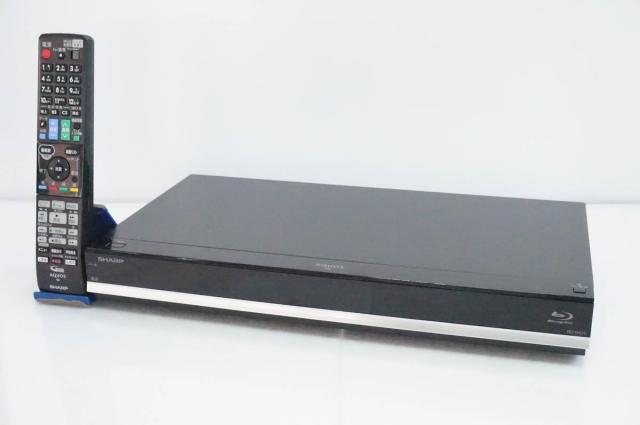 【中古】SHARPシャープ ブルーレイディスクレコーダー AQUOSアクオスブルーレイ HDD500GB Wチューナー BD-W570