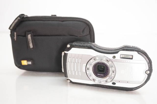 【中古】RICOHリコー コンパクトデジタルカメラ WG-4 防水