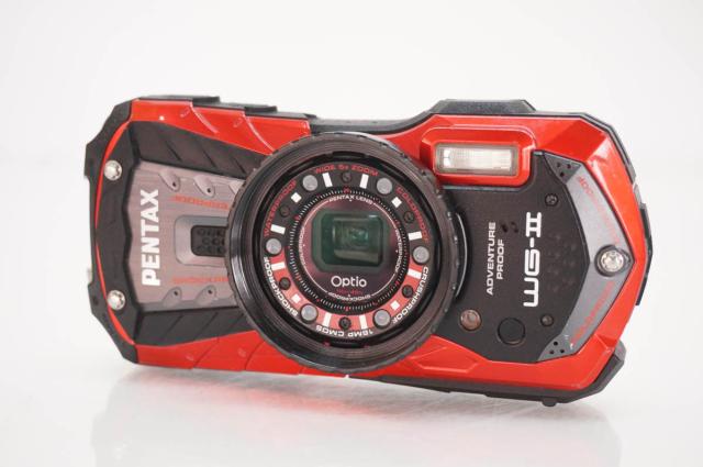 【中古】PENTAXペンタックス コンパクトデジタルカメラ Optioオプティオ WG-2