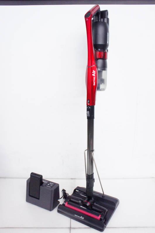 中古】C SHARPシャープ コードレススティック掃除機 サイクロン 中古】C SHARPシャープ コードレススティック掃除機 サイクロン