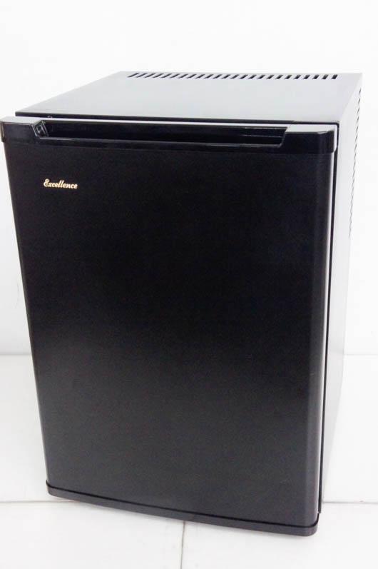 【中古】三ツ星貿易 40L 1ドア冷蔵庫 エクセレンス ペルチェ式 客室 寝室用 ML-640 右開き