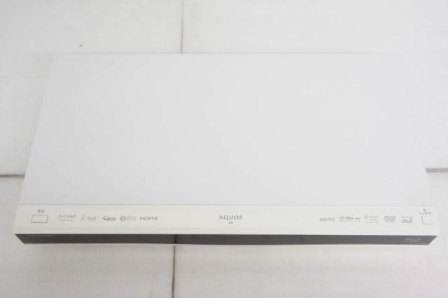 【中古】SHARPシャープ ブルーレイディスクレコーダー AQUOSアクオスブルーレイ HDD500GB Wチューナー BD-W560