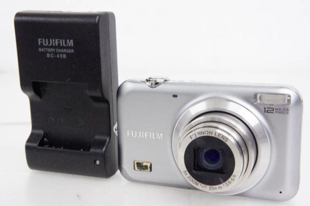 中古】FUJIFILM富士フィルム コンパクトデジタルカメラ FinePix