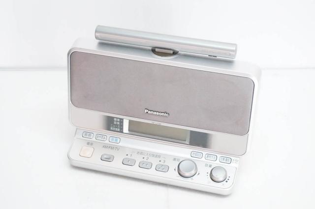 【中古】Panasonicパナソニック リビングラジオ受信機 RF-U700-S