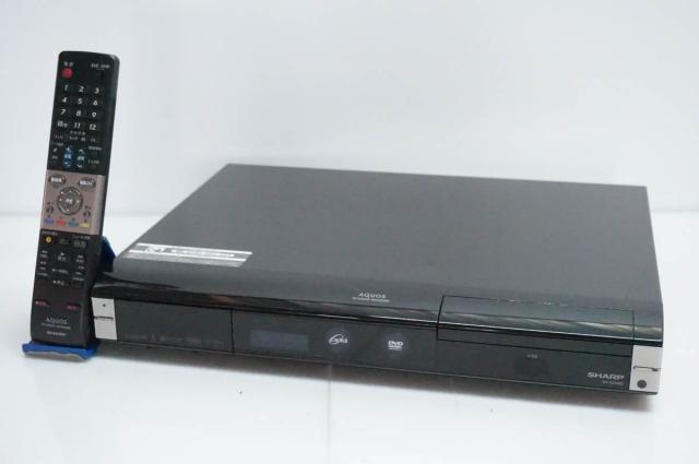 【中古】SHARPシャープ AQUOS 地上・BS・110度CSデジタルチューナー内蔵 ハイビジョンレコーダー DV-ACW82 HDD250GB