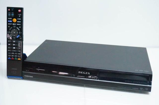 【中古】東芝 地上/BS/CS110度デジタル内蔵 レグザハイビジョンレコーダー RD-R100 HDD320GB