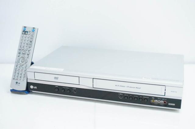 【中古】LG DVDプレーヤー/ビデオカセットレコーダー DVDプレーヤー一体型VHSビデオデッキ DVCR-Y70