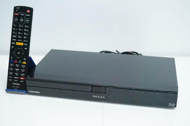 【中古】東芝TOSHIBA ブルーレイレコーダー レグザブルーレイ DBR-C100 HDD320GB