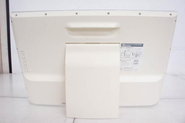 【中古】Panasonicパナソニック ポータブル地上・BS・110度CSデジタルテレビ UN-19F6-K 19型_4
