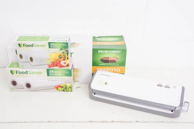 【中古】【ロールパック付き】家庭用真空パック機 フードセーバー Food Saver FM2010