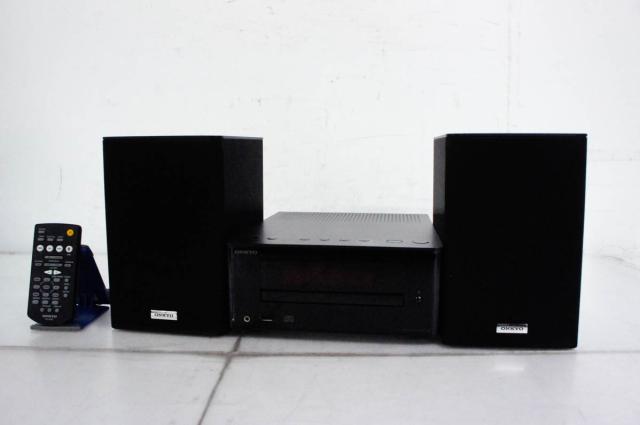 X-U3 ONKYO X-U3 ホワイト ジャンク品 Onkyo オンキョー オーディオ