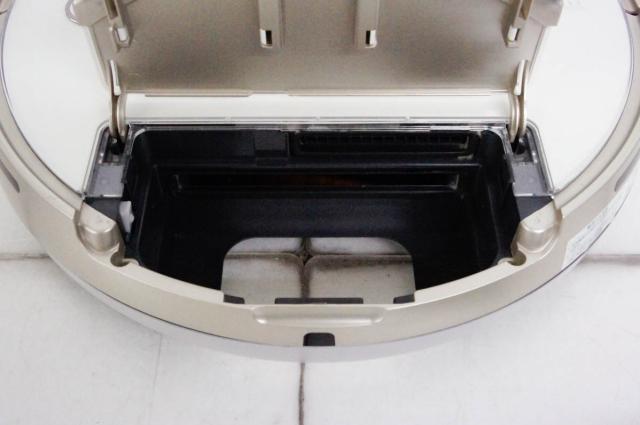 【中古】東芝TOSHIBA スマートロボットクリーナー TORNEO ROBOトルネオロボ VC-RVS2 ダストステーション付 充電式掃除機_2