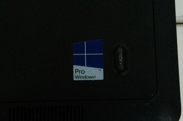 【中古】ノートパソコン／DELL／15.6型／Windows10Pro 64bit／intel Core i5-5200U 2.20GHz／メモリ4GB／SSD118GB／無線LAN搭載／Latitude E5550_7
