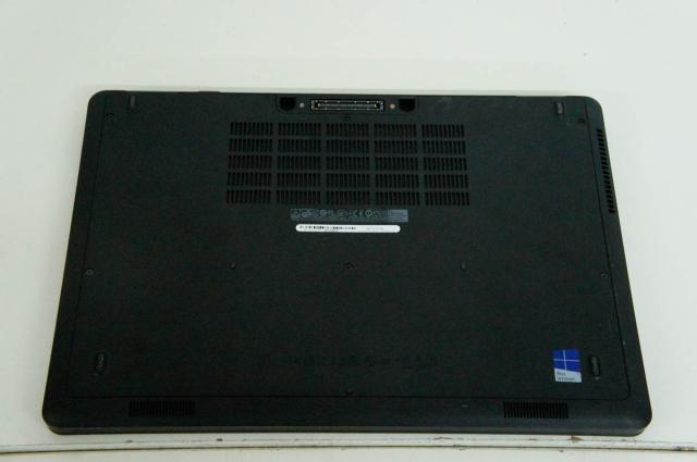 【中古】ノートパソコン／DELL／15.6型／Windows10Pro 64bit／intel Core i5-5200U 2.20GHz／メモリ4GB／SSD118GB／無線LAN搭載／Latitude E5550_5