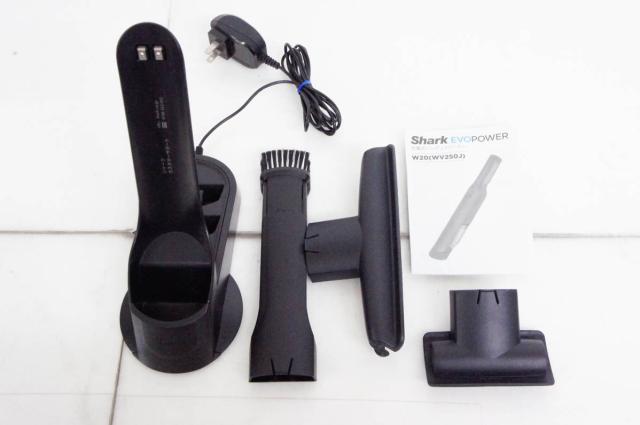 中古】SharkNinjaシャークニンジャ Shark EVOPOWERシャークエヴォ