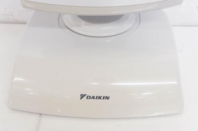 【中古】ダイキンDAIKIN 遠赤外線暖房機 セラムヒート ERFT11SS 遠赤外線ストーブ 暖房器具