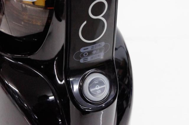 【中古】Kuvingsクビンス サイレントジューサー JSG-120 石臼式 中古 Kuvingsクビンス サイレントジューサー JSG-120 石臼式 : エス