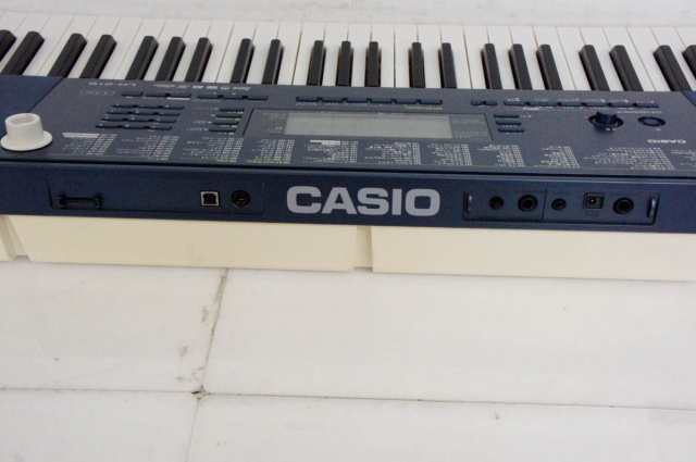 中古】CASIOカシオ 光ナビゲーションキーボード LK-215 電子キーボード