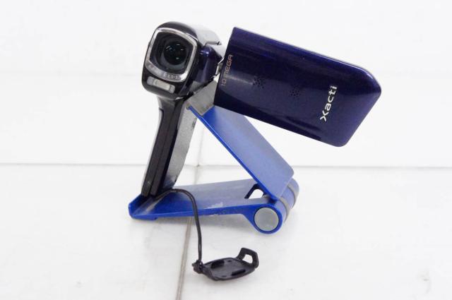 【中古】SANYOサンヨー Xacti ザクティ デジタルムービーカメラ 1000万画素 DMX-CG10