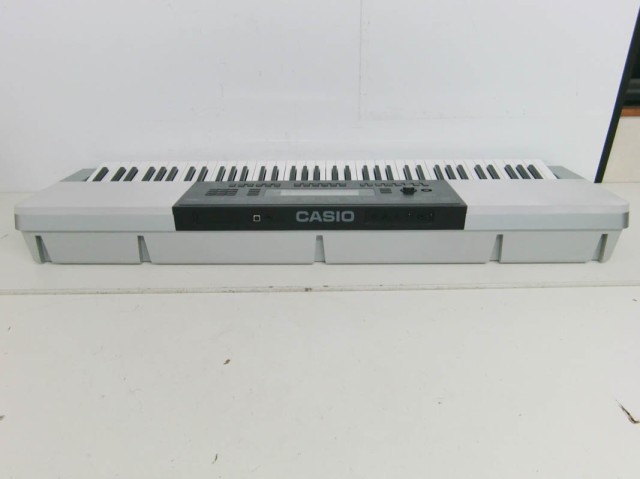 中古】カシオCASIO ベーシックキーボード 電子キーボード 76鍵 WK-220