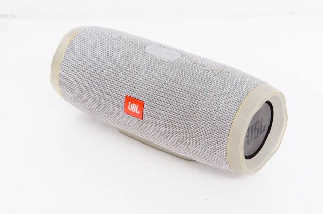 C JBL スプラッシュプルーフ対応Bluetoothスピーカー CHARGE3