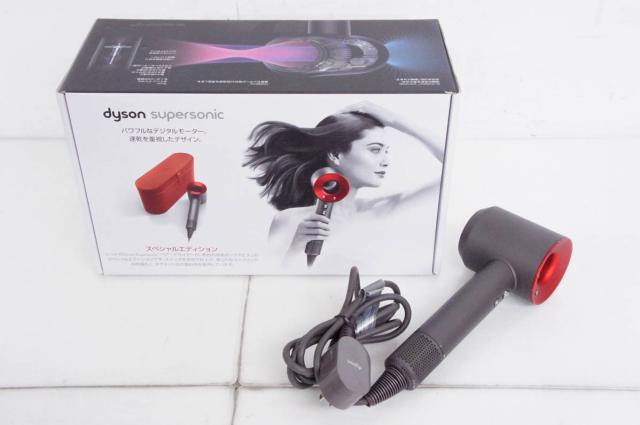 dysonダイソンHD01 ドライヤー本体＋付属品＋説明書＋箱付き