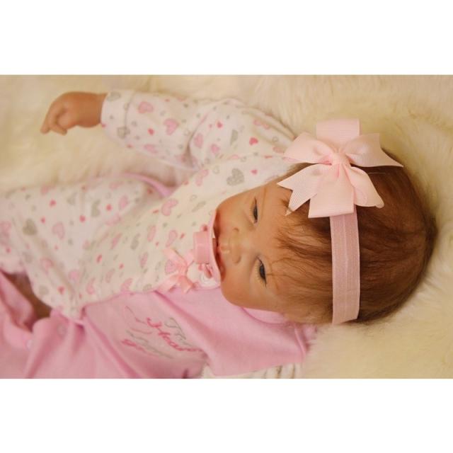 リボーンドール リアル赤ちゃん人形 かわいいベビー人形 ハンドメイド海外ドール 衣装付き ブルーアイ 外国の女の子 ピンクの通販はau Pay マーケット プレイワン Au Pay マーケット店