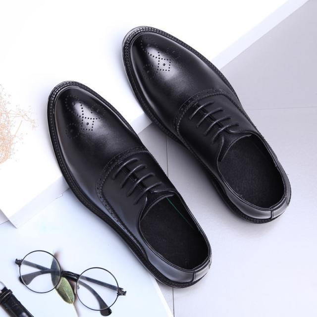 ビジネスシューズ ウィングチップ 紳士靴 レースアップ メンズ シューズ ブローグ イギリス風 フォーマル ドライビングシューズ 歩きやすの通販はau Pay マーケット うらみ販売