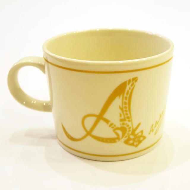 イニシャル ハワジュ マグカップ A K M R S Y マグカップ マグ 磁器 食器 コップ ハワイアン雑貨 キッチン用品の通販はau Pay マーケット Aloha Diaries ハワイセレクトショップ