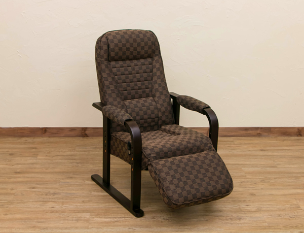 レバー式　リクライニングチェア　フット付き　3段階高さ調節 レバー式リクライニングチェアフット付き3段階高さ調節