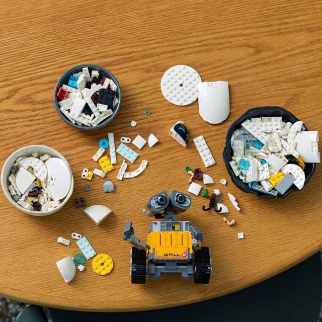 おもちゃ 玩具 ブロック プレゼント 誕生日 クリスマス インテリア おしゃれ かわいい 大人レゴ ウォーリー＆イヴ 43279 DISNEY ANIMATION おもちゃ 玩具 ブロック プレゼント 誕生日 クリスマス インテリア おしゃれ かわいい 大人レゴ 送料無料_4