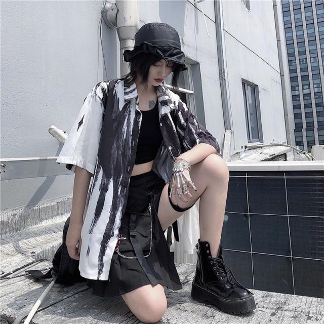 ゴスロリ 半袖 シャツ 絞り染め ストライプ 春夏 ルーズカジュアル オルチャン ユニセックス ストリート系 原宿系 10代 代の通販はau Pay マーケット Ladies Seasonz Shop