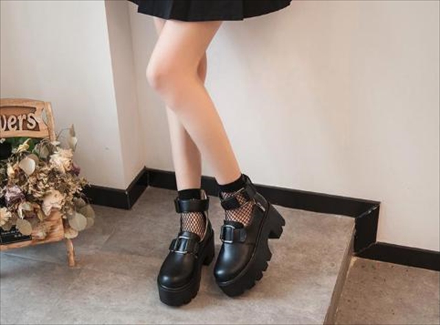厚底シューズ ローファー ゴスロリ ヒール ロリータ ゴスロリ 軽量 黒 Pu素材 夢可愛い コスプレ フェス ヒール高 5cmの通販はau Pay マーケット Ladies Seasonz Shop