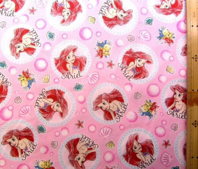 キャラクター 生地 ディズニープリンセス アリエル ピンク系 柄番号８６ 22 23 クラフトシリーズ オックス 布 の通販はau Pay マーケット 手芸のピロル Au Pay マーケット店
