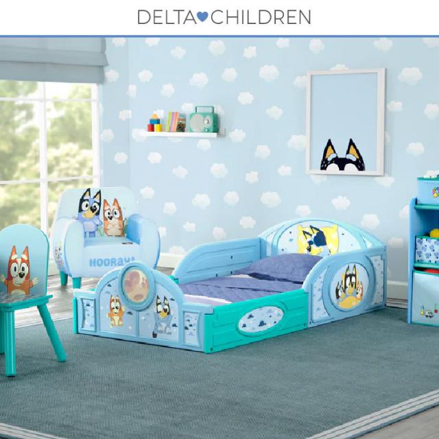 デルタ 子供用ベッド プレイスペース ディズニー ブルーイ 子ども用 トドラーベッド キッズ 幼児 子供部屋 DELTA Disney Bluey