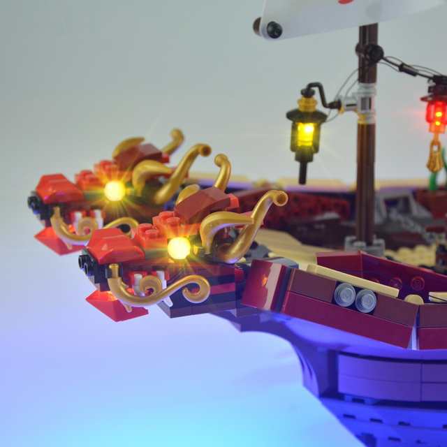 MOC LEGO レゴ 70618 互換 ニンジャゴー 空中戦艦バウンティ号 LED