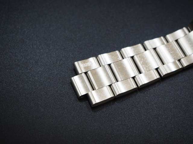 腕時計 交換用 オイスター ブレスレット （ツヤなし）20mm シルバー ベルト バネ棒 バネ棒外し付き ROLEX ロレックス TUDOR 互換  社外品