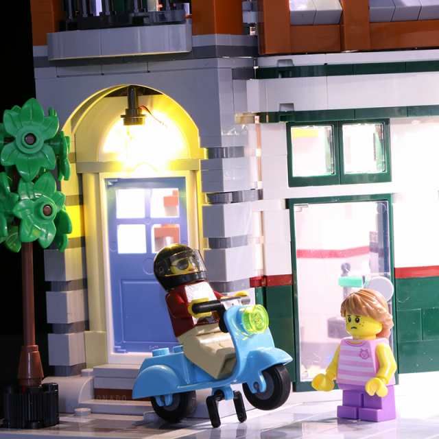 レゴブロック LEGO クリエイターエキスパート 街角のガレージ 10264 LEGO 正規品 新品 2025 - 【ワールドギフト  カヴァティーナ】- プレゼント＆ギフトのギフトモール