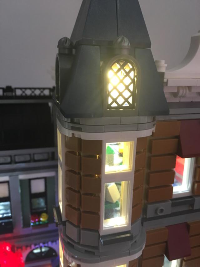 MOC LEGO レゴ ブロック クリエイター エキスパート 10255 互換 にぎやかな街角 Assembly Square LED ライト キット 【海外から直送】※レゴ本体は含まれていません※_2