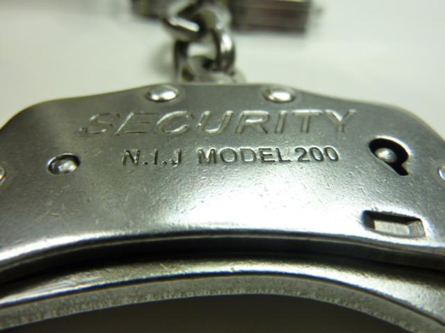 手錠 高強度 ステンレス チェーンタイプ JC-804 ブラック シルバー 鍵