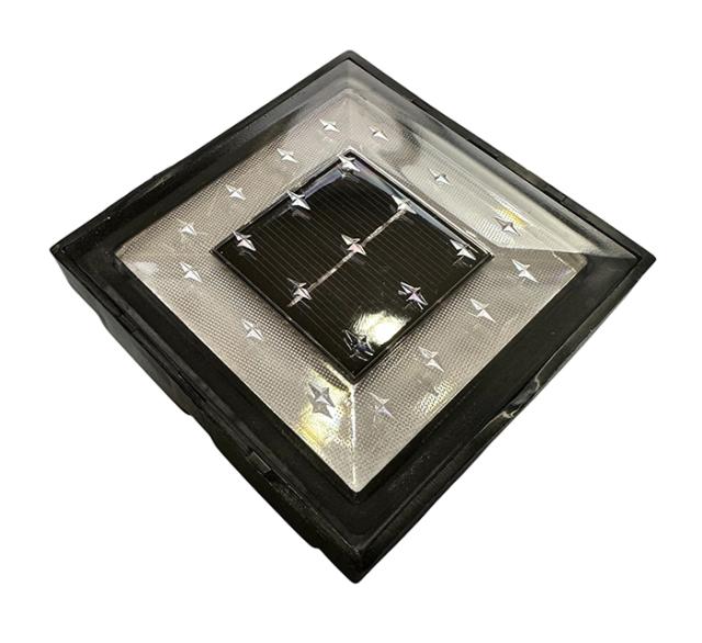 《3個セット》LEDライト 埋め込み式 ソーラー LEDライト (/個) 防水 96×96×50mm ポリカーボネート 遊歩道 ブルー 埋込 屋外 埋め込み ソーラー 点灯 誘導灯 配線不要 省エネ 防犯 庭 防災グッズ おすすめ 送料無料 ポイント消化_1
