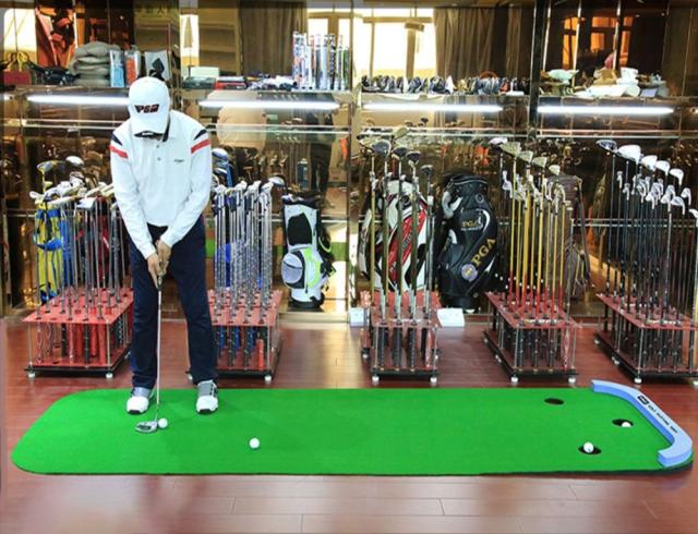ゴルフ パターマット 3m パター練習器具 パター練習マット パター マット アプローチ 室内 自宅 室外 練習 パッティング パット 大型 練習用具 ライン カップ パター練習 ゴルフ練習用品 ゴルフ練習マット 距離感を身に付ける golf プレゼント_1