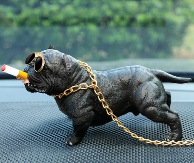 ブルドッグ 装飾 カーインテリア 車 カーアクセサリー かわいい フレンチブルドック カッコいい サングラス イカツイ ダッシュボード 置の通販はau Pay マーケット Aio