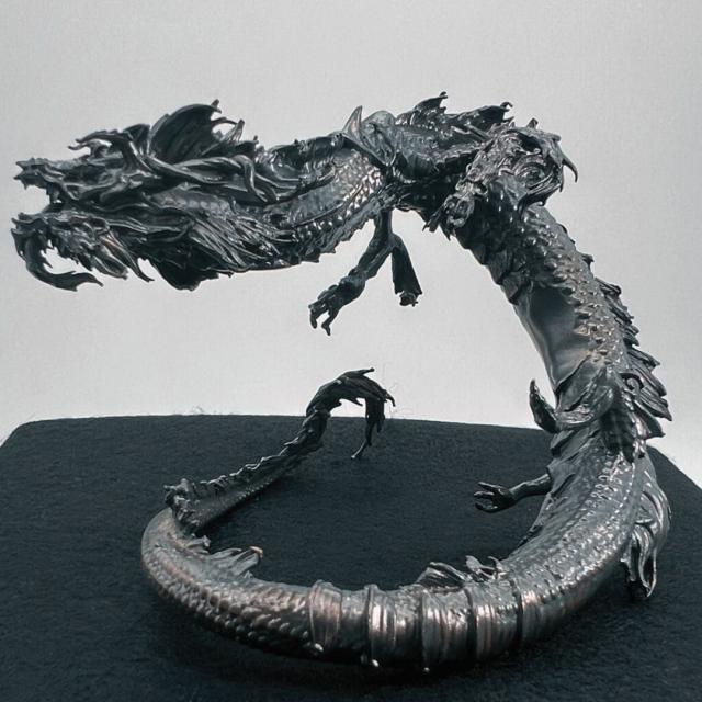 新年開運SALE！】風水 龍 ブラックドラゴン -黒鱗滅竜- 金属 置物 竜